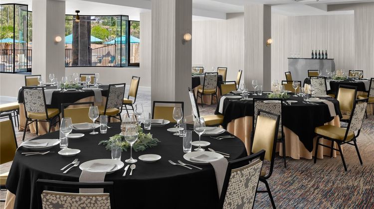 Embassy Suites Phoenix  Biltmore Meeting
