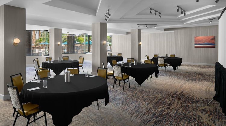 Embassy Suites Phoenix  Biltmore Meeting