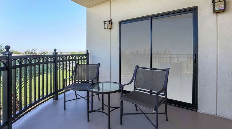 <b>Hilton Phoenix/Chandler Room</b>. Images powered by <a href="https://iceportal.shijigroup.com/" title="IcePortal" target="_blank">IcePortal</a>.