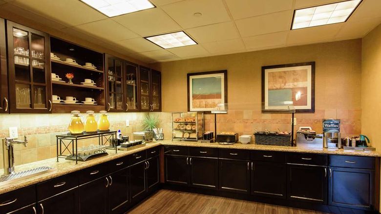 <b>Homewood Suites Chandler Fashion Center Restaurant</b>. Images powered by <a href="https://iceportal.shijigroup.com/" title="IcePortal" target="_blank">IcePortal</a>.