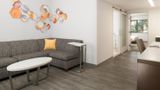 <b>Doubletree Suites by Hilton Phoenix Room</b>. Images powered by <a href="https://iceportal.shijigroup.com/" title="IcePortal" target="_blank">IcePortal</a>.