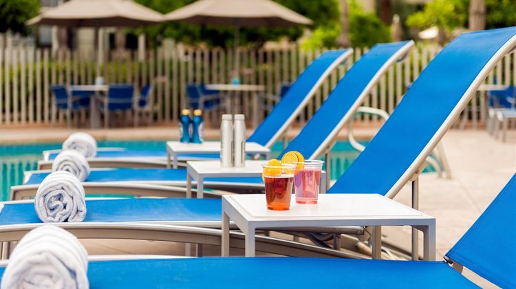 Doubletree Suites by Hilton Phoenix Pool