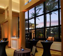 Doubletree Suites by Hilton Phoenix Lobby