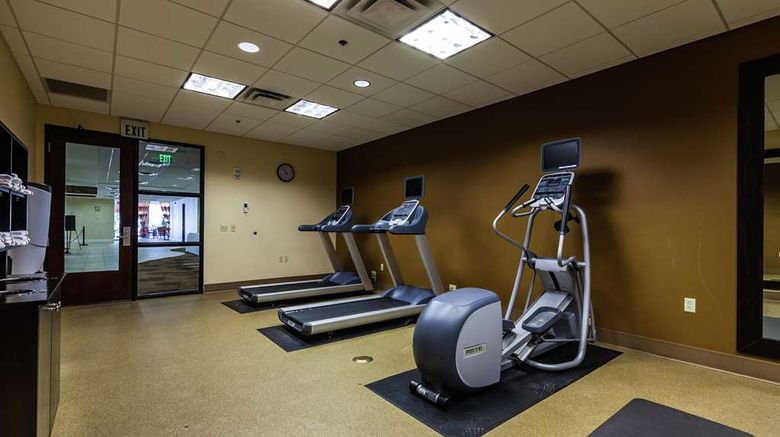 <b>DoubleTree by Hilton Phoenix Midtown Health</b>. Images powered by <a href="https://iceportal.shijigroup.com/" title="IcePortal" target="_blank">IcePortal</a>.
