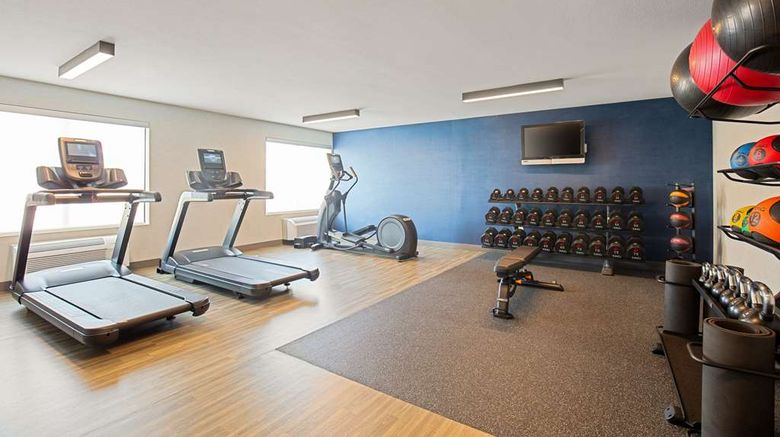 <b>DoubleTree by Hilton Phoenix Midtown Health</b>. Images powered by <a href="https://iceportal.shijigroup.com/" title="IcePortal" target="_blank">IcePortal</a>.