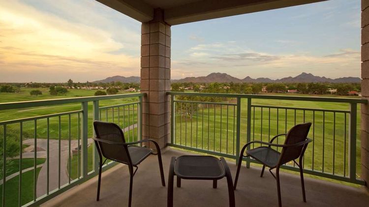 Embassy Suites Phoenix-Scottsdale Room