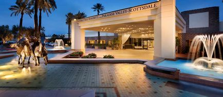 DoubleTree Resort Hotel Paradise Valley Exterior