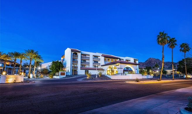 Hilton Phoenix Resort at the Peak Exterior