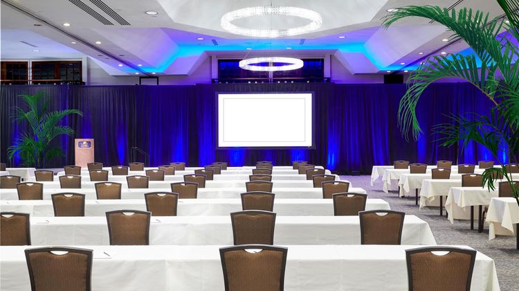The Peak Phoenix, a Hilton Resort Meeting