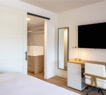 Hilton Phoenix Resort at the Peak Room