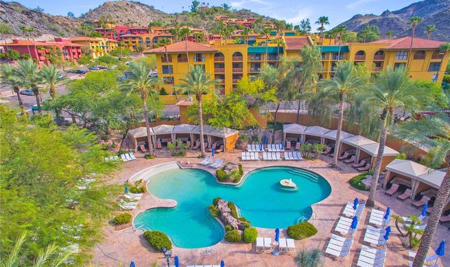 Pointe Hilton Tapatio Cliffs Resort Exterior