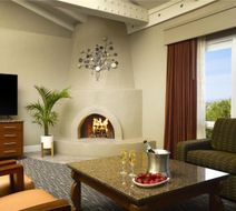 Pointe Hilton Tapatio Cliffs Resort Room