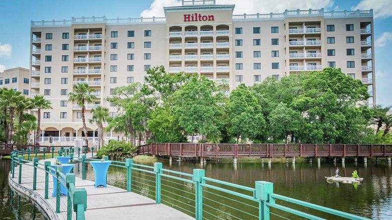 <b>Hilton St Petersburg Carillon Park Exterior</b>. Images powered by <a href="https://iceportal.shijigroup.com/" title="IcePortal" target="_blank">IcePortal</a>.