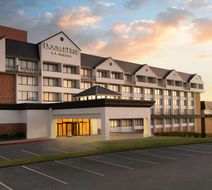 DoubleTree by Hilton Baltimore North Exterior