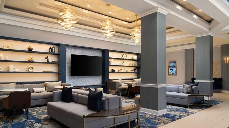<b>DoubleTree by Hilton Baltimore North Lobby</b>. Images powered by <a href="https://iceportal.shijigroup.com/" title="IcePortal" target="_blank">IcePortal</a>.
