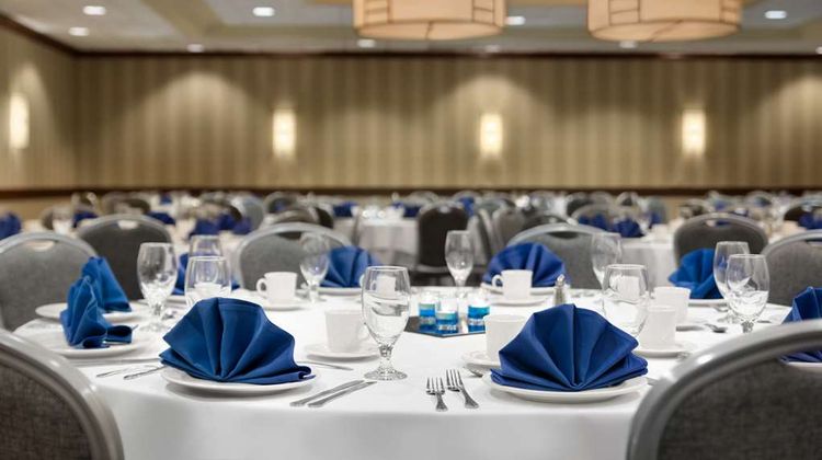 Embassy Suites Piscataway Meeting