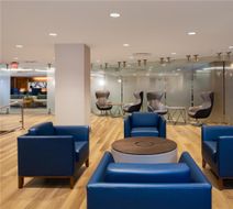 Doubletree Hotel & Suites Pitt Downtown Lobby