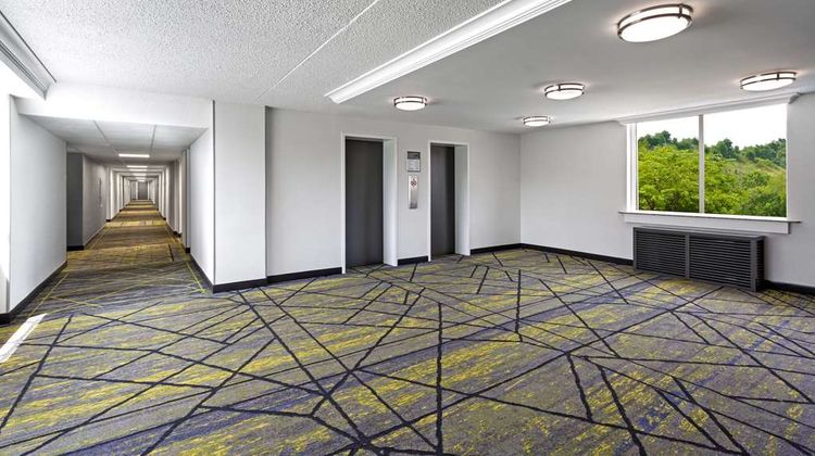 DoubleTree by Hilton PIT Meadow Lands Other