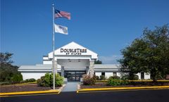 DoubleTree by Hilton PIT Meadow Lands