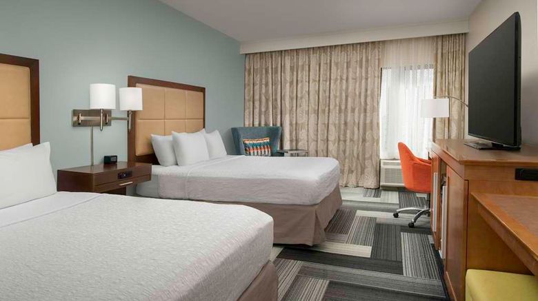 <b>Hampton Inn Pittsburgh/Monroeville Room</b>. Images powered by <a href="https://iceportal.shijigroup.com/" title="IcePortal" target="_blank">IcePortal</a>.