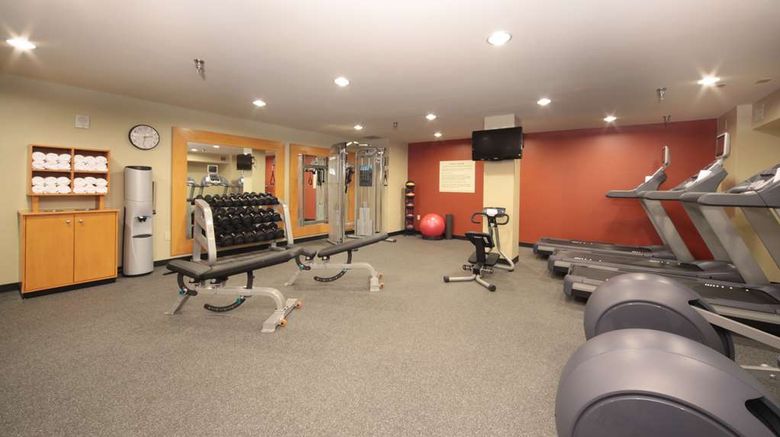 <b>Hilton Garden Inn University Place Health</b>. Images powered by <a href="https://iceportal.shijigroup.com/" title="IcePortal" target="_blank">IcePortal</a>.