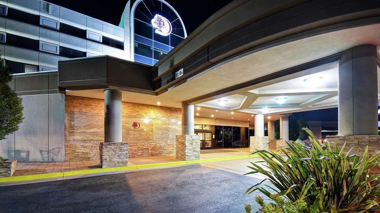 DoubleTree Pleasanton at the Club Exterior