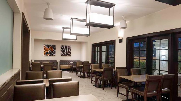 Embassy Suites by Hilton Palm Desert Restaurant
