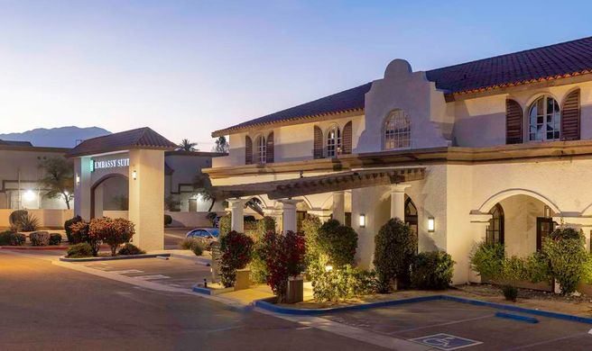 Embassy Suites by Hilton Palm Desert Exterior