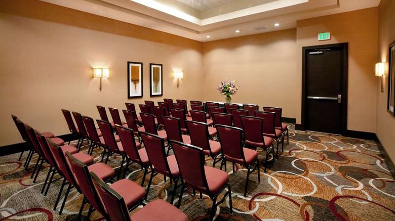 <b>Embassy Suites Palmdale Meeting</b>. Images powered by <a href="https://iceportal.shijigroup.com/" title="IcePortal" target="_blank">IcePortal</a>.