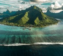 Hilton Moorea Lagoon Resort & Spa Exterior