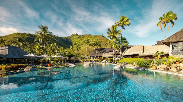 <b>Hilton Moorea Lagoon Resort & Spa Pool</b>. Images powered by <a href="https://iceportal.shijigroup.com/" title="IcePortal" target="_blank">IcePortal</a>.