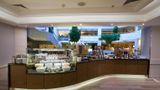 <b>Hilton Prague Atrium Restaurant</b>. Images powered by <a href="https://iceportal.shijigroup.com/" title="IcePortal" target="_blank">IcePortal</a>.