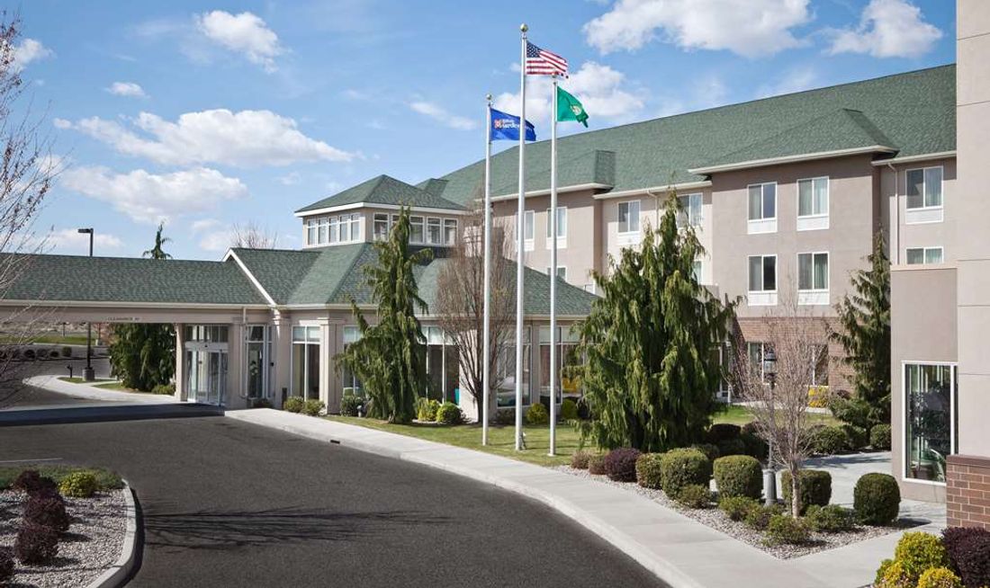 Hilton Garden Inn Kennewick Exterior