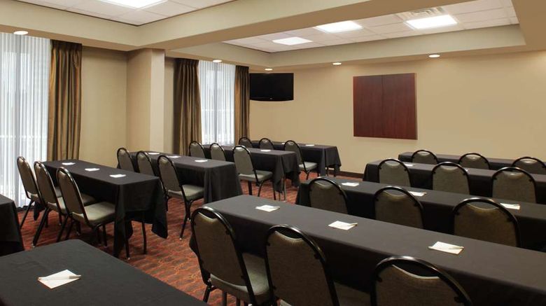 <b>Hampton Inn & Suites Port St. Lucie-West Meeting</b>. Images powered by <a href="https://iceportal.shijigroup.com/" title="IcePortal" target="_blank">IcePortal</a>.