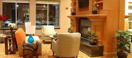 Hilton Garden Inn Chesapeake/Suffolk Lobby