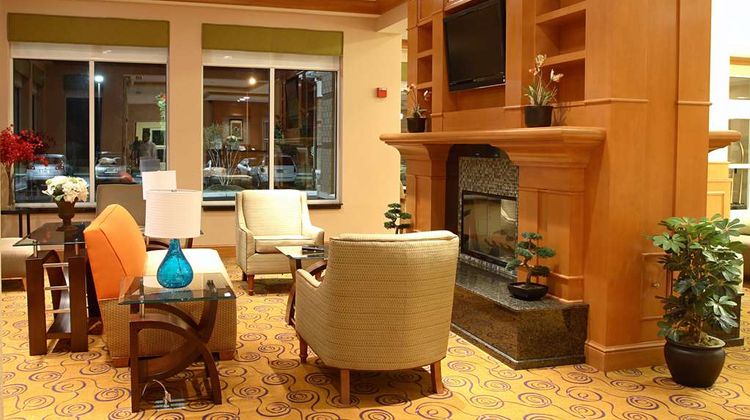 Hilton Garden Inn Chesapeake/Suffolk Lobby