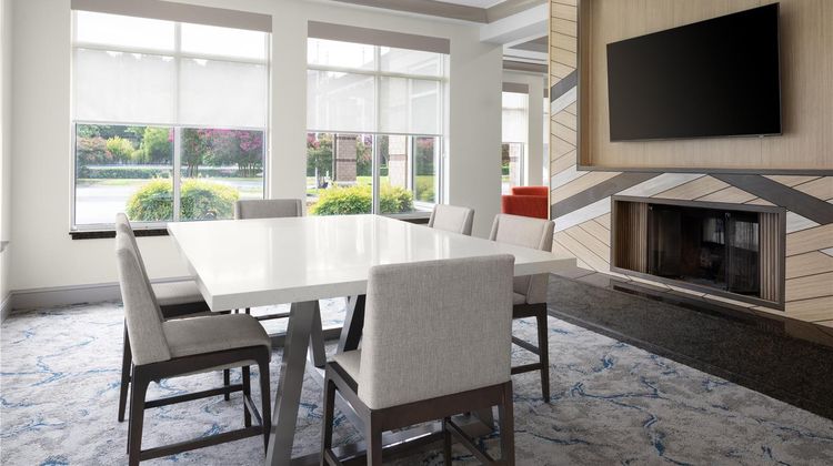 Hilton Garden Inn Chesapeake/Suffolk Lobby