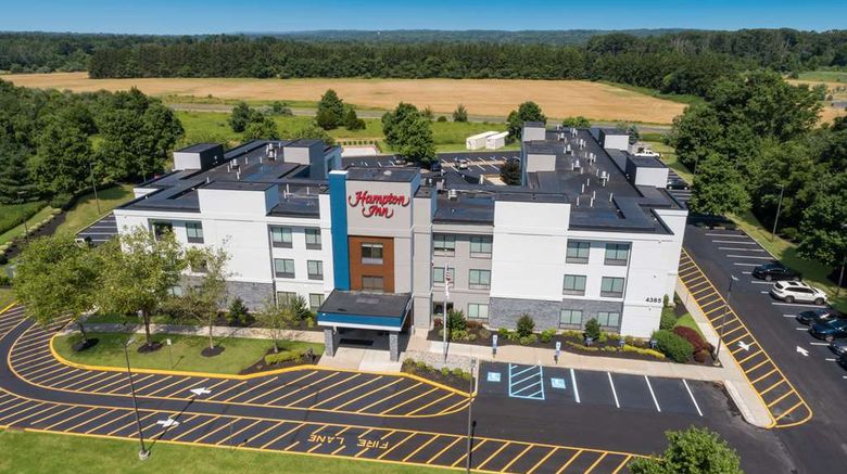 <b>Hampton Inn Princeton Exterior</b>. Images powered by <a href="https://iceportal.shijigroup.com/" title="IcePortal" target="_blank">IcePortal</a>.
