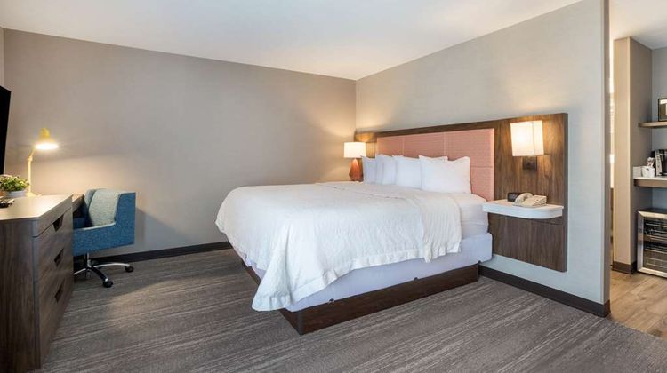 Hampton Inn Princeton Room