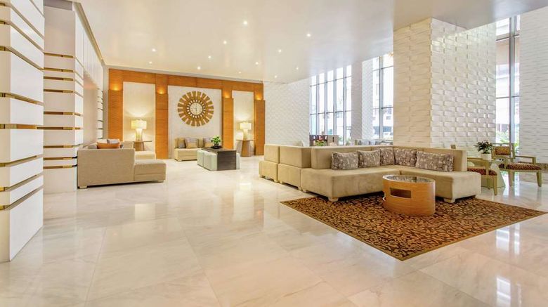 <b>Waldorf Astoria Panama Lobby</b>. Images powered by <a href="https://iceportal.shijigroup.com/" title="IcePortal" target="_blank">IcePortal</a>.