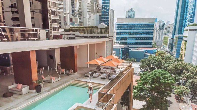 <b>Waldorf Astoria Panama Pool</b>. Images powered by <a href="https://iceportal.shijigroup.com/" title="IcePortal" target="_blank">IcePortal</a>.