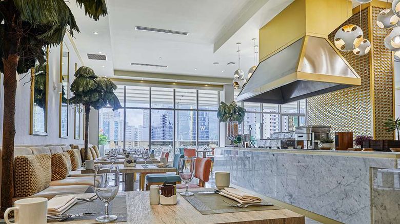 <b>Waldorf Astoria Panama Restaurant</b>. Images powered by <a href="https://iceportal.shijigroup.com/" title="IcePortal" target="_blank">IcePortal</a>.