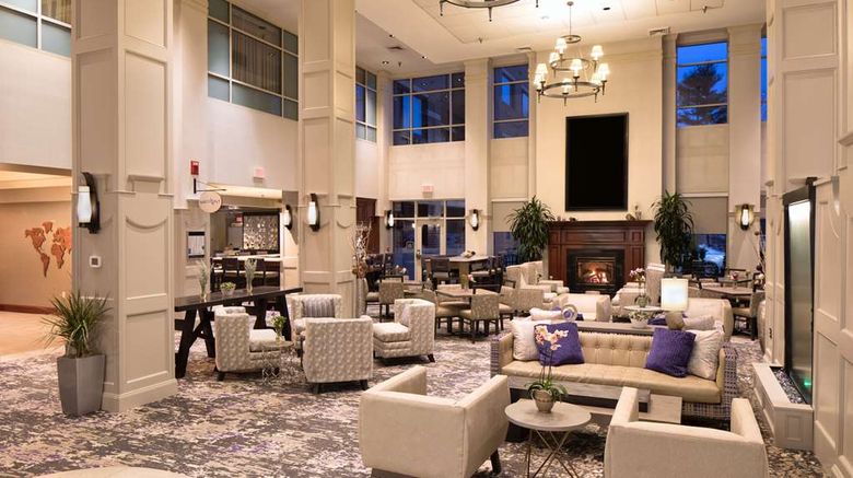 <b>Embassy Suites Portland Maine Lobby</b>. Images powered by <a href="https://iceportal.shijigroup.com/" title="IcePortal" target="_blank">IcePortal</a>.