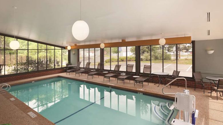<b>Embassy Suites Portland Maine Pool</b>. Images powered by <a href="https://iceportal.shijigroup.com/" title="IcePortal" target="_blank">IcePortal</a>.