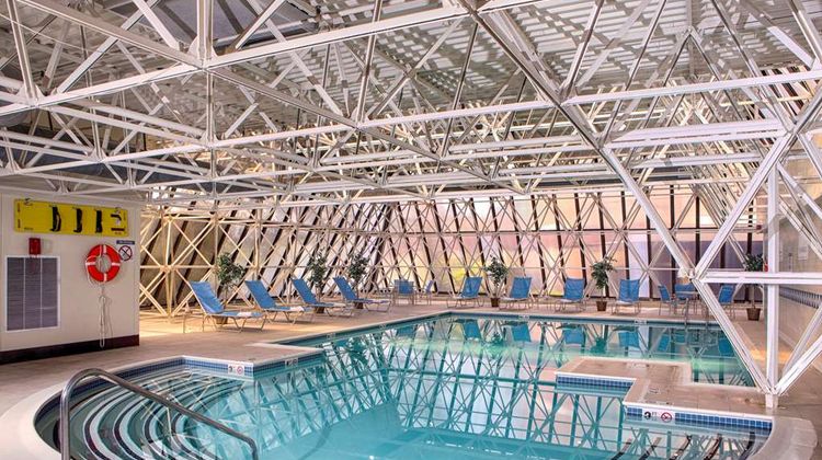 Doubletree by Hilton Portland Pool