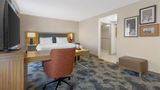 Hampton Inn & Suites Plymouth Room