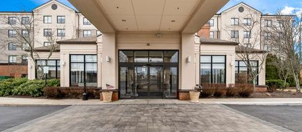 Hilton Garden Inn Plymouth Exterior