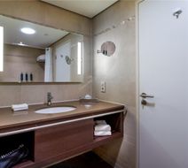 Hilton Mainz Room
