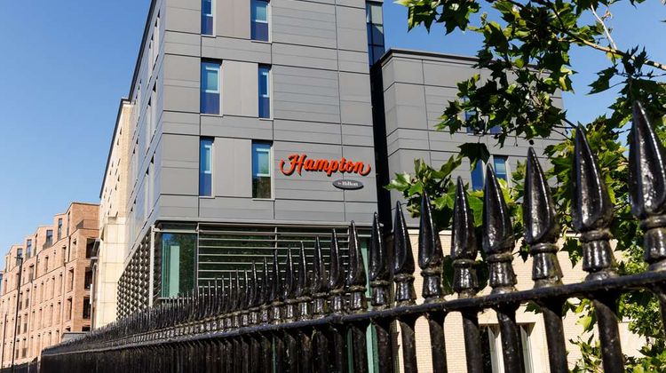 Hampton by Hilton York Exterior