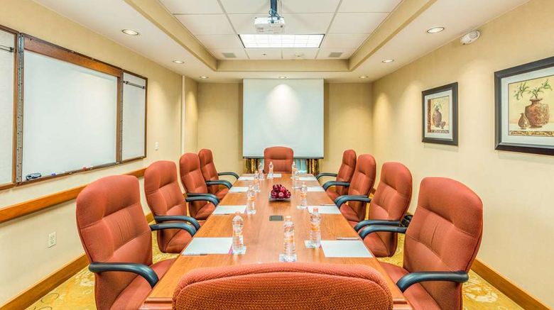 <b>Hampton Inn Hilton Queretaro Tecnologic Meeting</b>. Images powered by <a href="https://iceportal.shijigroup.com/" title="IcePortal" target="_blank">IcePortal</a>.